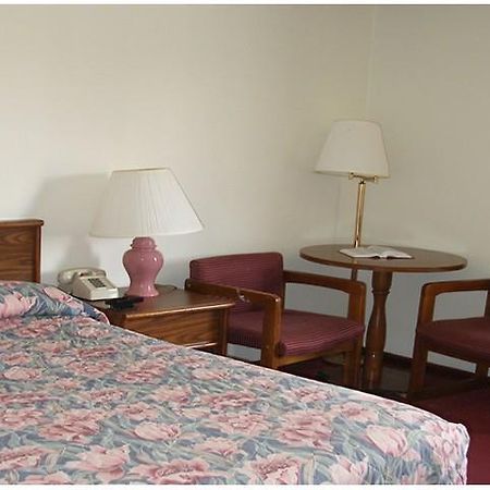 Red Carpet Inn Hillsville Ruang foto